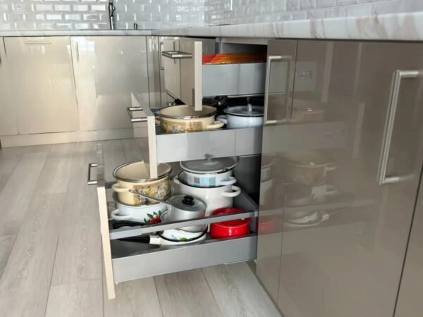 Cocina PP26 en Acrílico Brillante