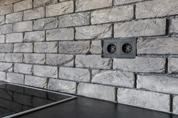 Cocina Esquinera BSH1447: Solución Moderna en Estilo Loft