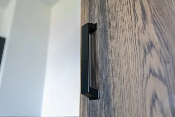 Cocina Esquinera BSH1447: Solución Moderna en Estilo Loft