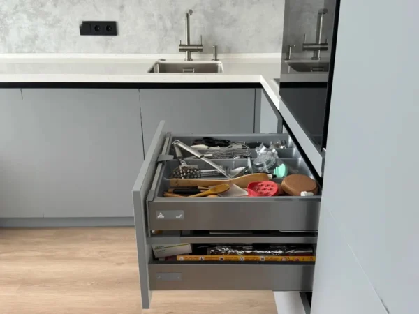 Cocina Esquina VP1353 – La Solución Perfecta para Su Interior