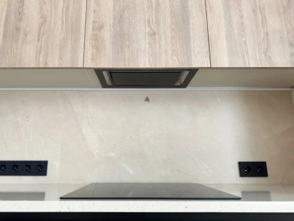 Cocina Angular BCH1142: Elegancia y Funcionalidad para Tu Hogar