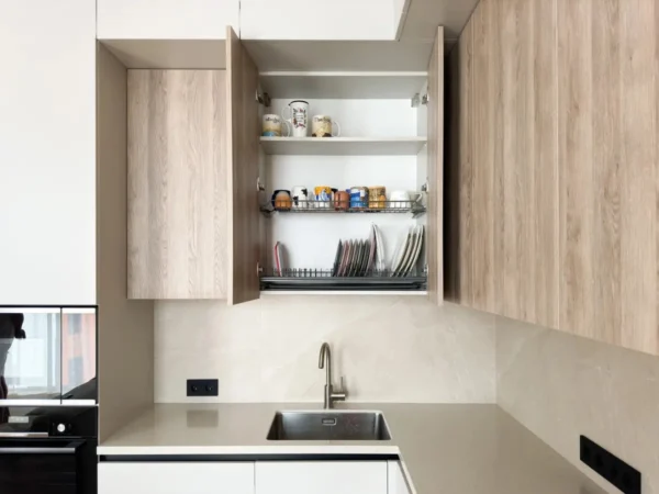 Cocina Angular BCH1142: Elegancia y Funcionalidad para Tu Hogar