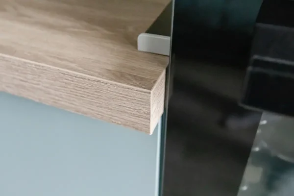 Cocina Recta BSH1388 – Un Mueble Elegante y Funcional