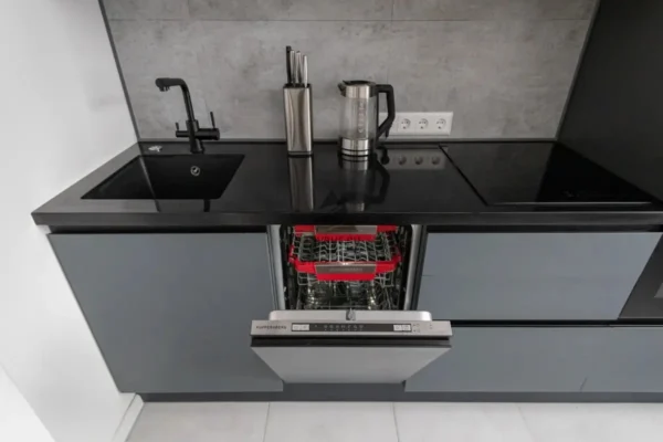 Cocina Lineal TSH3577: Diseño Moderno