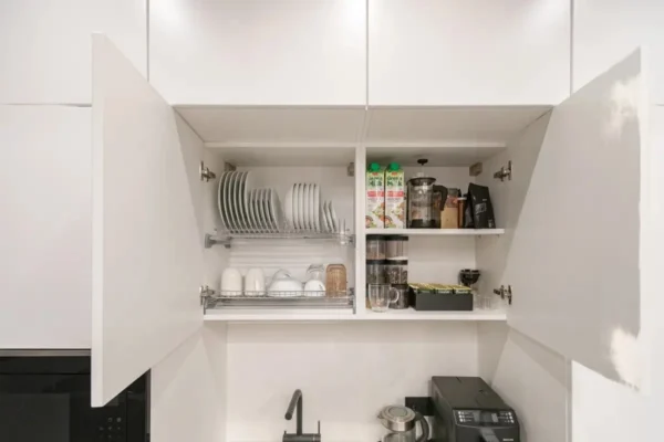 Cocina Lineal BOKS360 – Estilo y Practicidad en una Solución