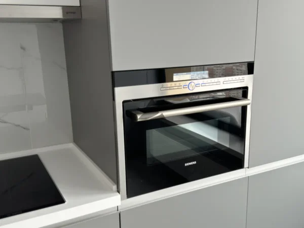 Cocina Recta HM929 – Una Elección Funcional y Estilosa para tu Hogar